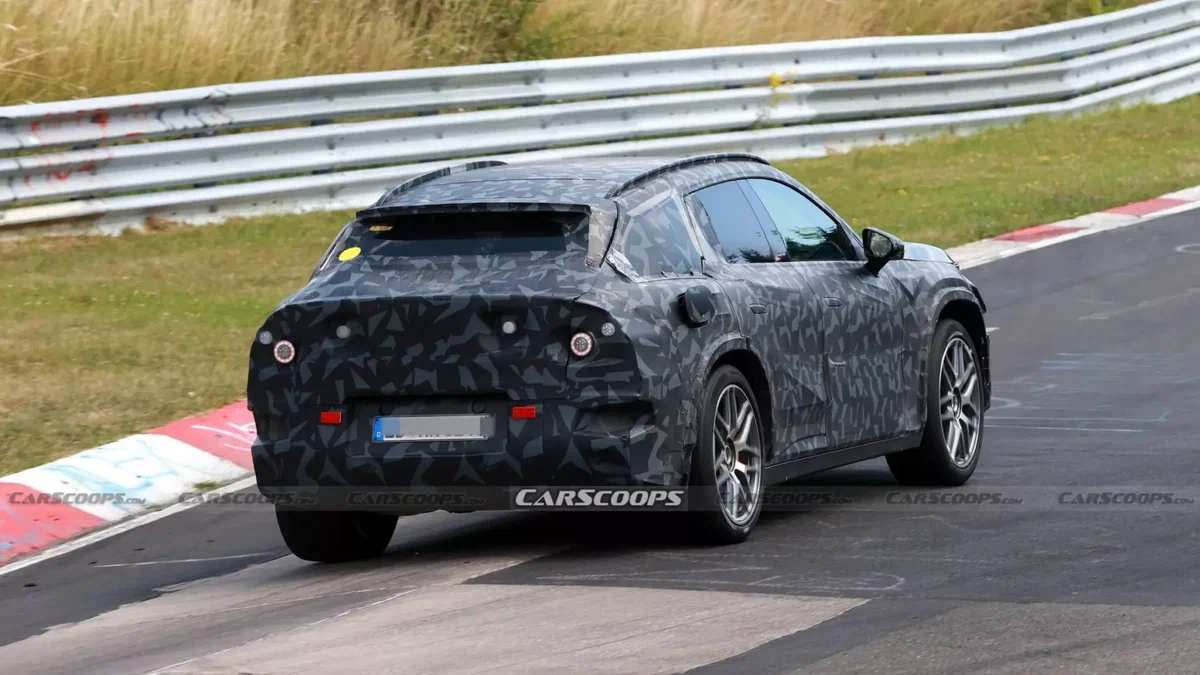 Mercedes-AMG готовит третий электроспорткар