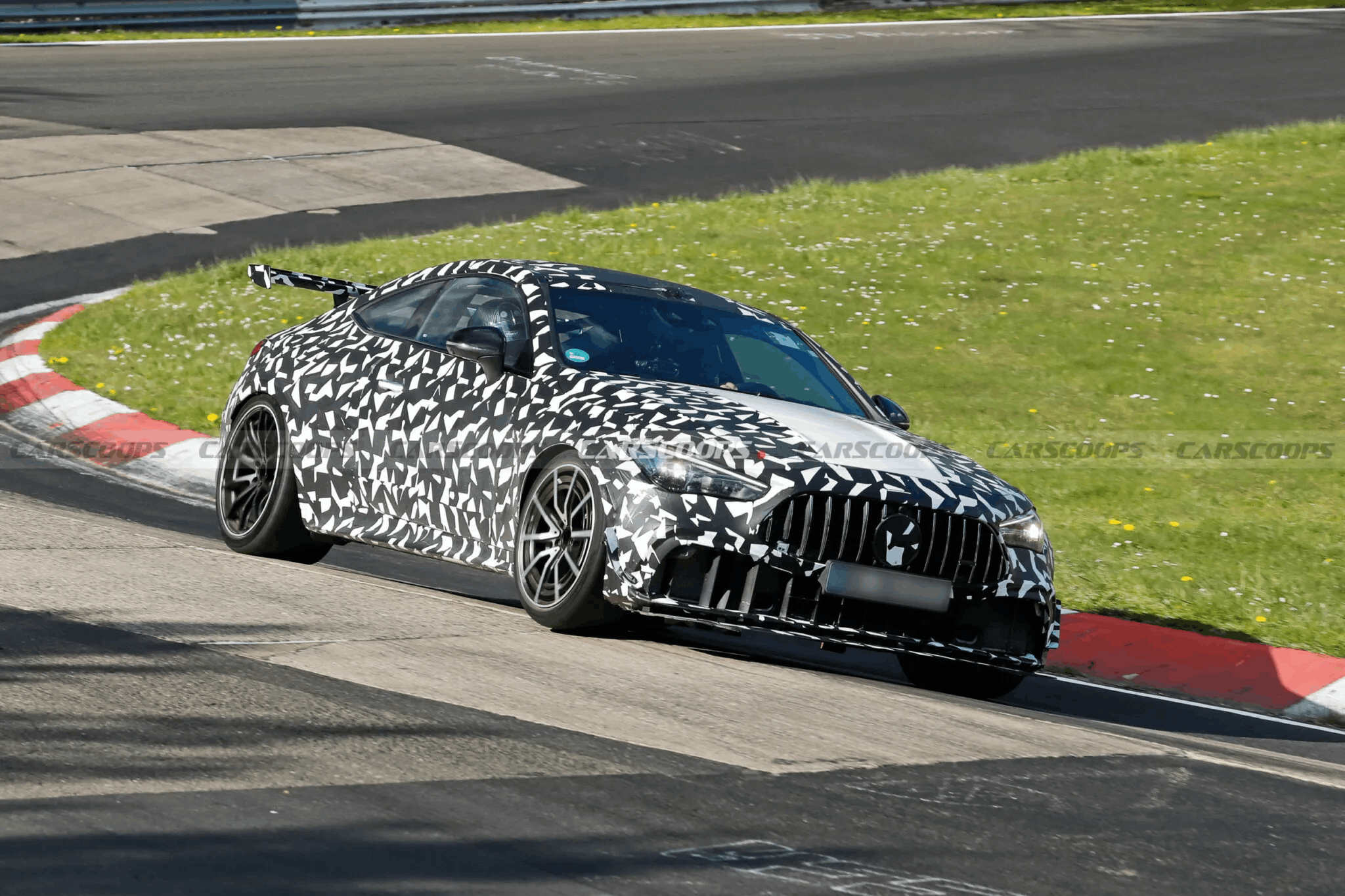 Mercedes AMG CLE 63 Mythos современный наследник культового CLK Black Series