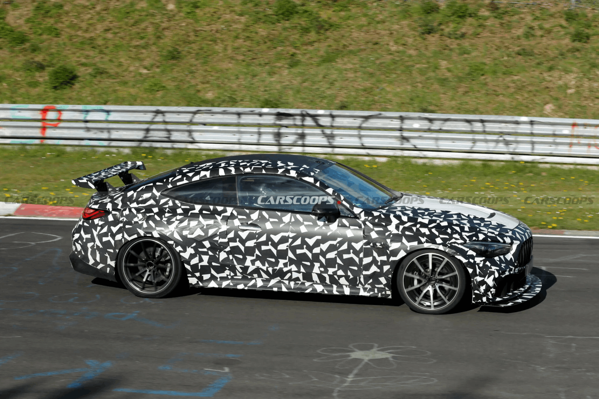 Mercedes AMG CLE 63 Mythos современный наследник культового CLK Black Series
