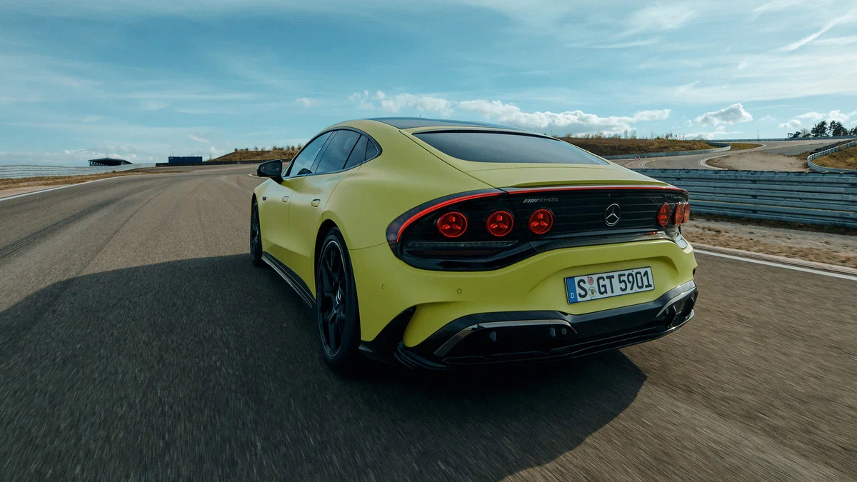 Mercedes AMG GT новый электрический гиперкар 1169 л. с., разгон до 100 км/ч за 2,1 секунды
