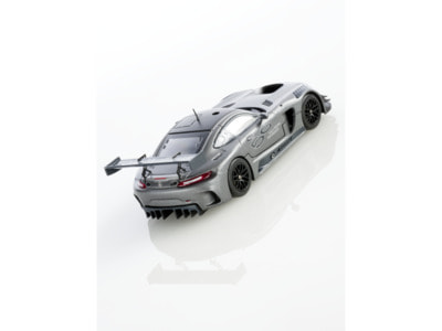 Модель Mercedes-AMG GT3, 50 лет AMG (вид 1) Модель Mercedes-AMG GT3, 50 лет AMG (фото, вид 1)