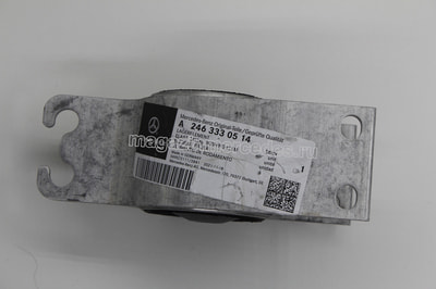   Mercedes GLA class X156 (,  3)