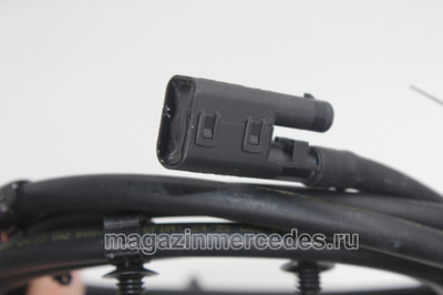 Шланг омывателя лобового стекла с форсунками и обогревом для Мерседес (вид 10) Шланг омывателя лобового стекла с форсунками и обогревом для Мерседес (фото, вид 10)