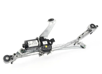 Трапеция стеклоочистителя с мотором в сборе (вид 1) Трапеция стеклоочистителя с мотором в сборе (фото, вид 1)