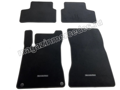 Коврики салона велюровые черные для Mercedes (вид 4) Коврики салона велюровые черные для Mercedes (фото, вид 4)