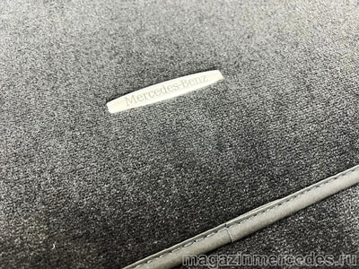 Коврики салона велюровые черные для Maybach X222 (вид 4) Коврики салона велюровые черные для Maybach X222 (фото, вид 4)