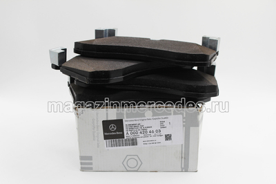 Тормозные колодки передние AMG для Mercedes (вид 2) Тормозные колодки передние AMG для Mercedes (фото, вид 2)