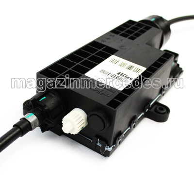   (,    Mercedes EQV Class BR447, Mercedes-Benz C class V447
A4479068700
A4479067100)