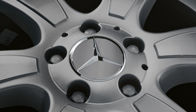 Заглушка колесного диска Mercedes (вид 1) Заглушка колесного диска Mercedes (фото, вид 1)