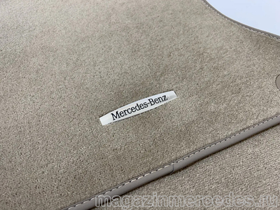 Коврики салона Mercedes C class W204 (вид 4) Коврики салона Mercedes C class W204 (фото, вид 4)