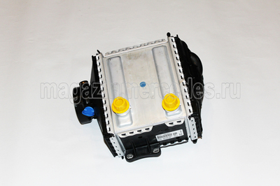 Радиатор охлаждения надув воздуха (интеркулер) (вид 5) Радиатор охлаждения надув воздуха (интеркулер) (фото, вид 5)