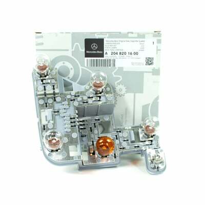 Патрон лампы задний фонарь левый оригинальный C-Class W204 седан (Патрон лампы задний фонарь левый оригинальный C-Class W204 седан A2048201500) Патрон лампы задний фонарь левый оригинальный C-Class W204 седан (фото, Патрон лампы задний фонарь левый оригинальный C-Class W204 седан A2048201500)