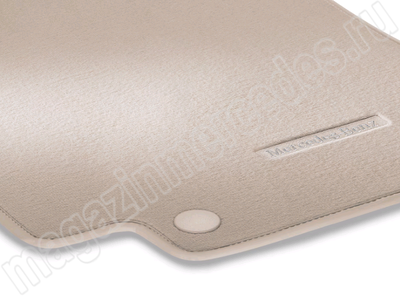 Коврики салона для Mercedes C class W205 ПРАВЫЙ РУЛЬ Велюровые Бежевые шелк (вид 1) Коврики салона для Mercedes C class W205 ПРАВЫЙ РУЛЬ Велюровые Бежевые шелк (фото, вид 1)