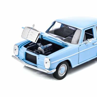 1:24   W115 220/8 -  Mercedes (,  1)