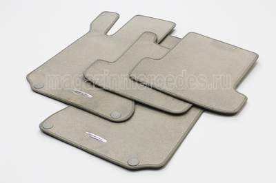     W207   (,      W207  
A20768000487L80
A2076809400647L80)