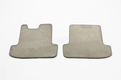     W207   (,      W207  
A20768000487L80
A2076809400647L80)