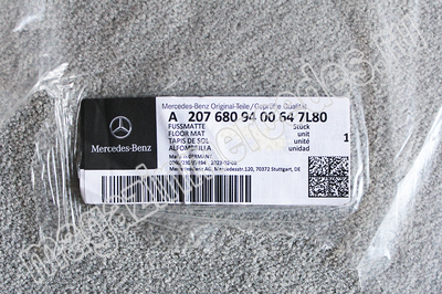     W207   (,      W207  
A20768000487L80
A2076809400647L80)