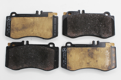     Mercedes (,    Mercedes
A0074206320)