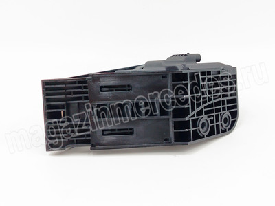 ������ ���� Mercedes (����, ������ ���� Mercedes GLC class A2533000004)