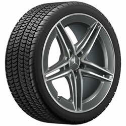     R19 A class W177 CLA class 118 Pirelli P Zero Winter MO1.  2