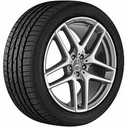     R19 GLC 253 Pirelli Scorpion Winter MOE Runflat.  2