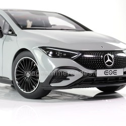 1:18   EQE Limousine V295 Mercedes-Benz.  2