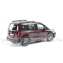 1:18   T-Class C4208.  2