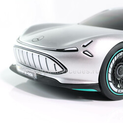   Mercedes-Benz Vision AMG   1:18.  2