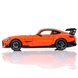  1:18 Mercedes-AMG Black Series (magnabeam).  2