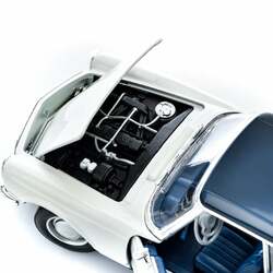 1:24   230 SL Pagode   Mercedes.  2