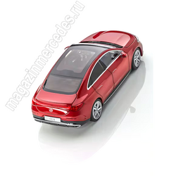   Mercedes CLA Coupe C178   1:18  patagonia  .  2