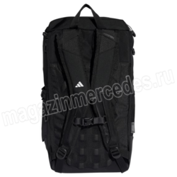 ������ Mercedes AMG PETRONAS F1 adidas ������. ��� 2