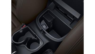 Держатель для напитков Mercedes Держатель для напитков Mercedes