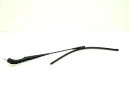 Поводок стеклоочистителя правый для Mercedes Поводок стеклоочистителя правый для Mercedes
