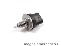 Датчик давления топливной рамы замена номера на A2789050100 Датчик давления топливной рамы замена номера на A2789050100