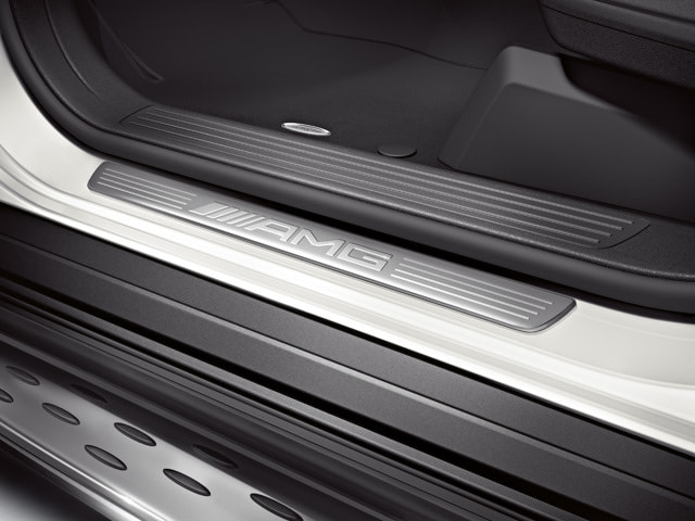 Накладки на пороги AMG для Mercedes ML class W166 Накладки на пороги AMG для Mercedes ML class W166