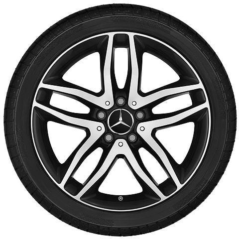  Mercedes GLA class X156 R18