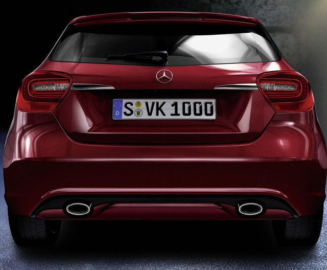 Накладка заднего бампера с диффузором для Mercedes Накладка заднего бампера с диффузором для Mercedes (фото)