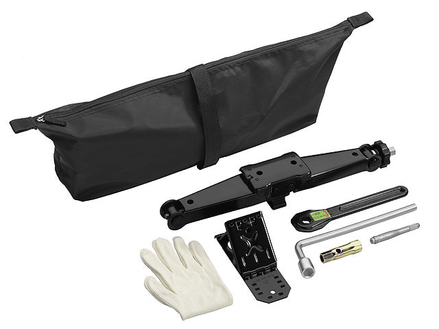      Mercedes Vehicle tool kit