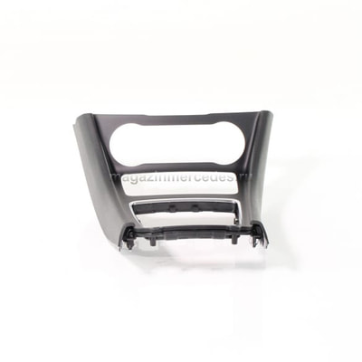 Накладка центральной консоли для Мерседес Накладка центральной консоли для Мерседес (фото)