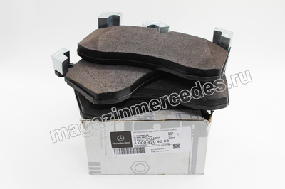 Тормозные колодки передние AMG для Mercedes Тормозные колодки передние AMG для Mercedes (фото)