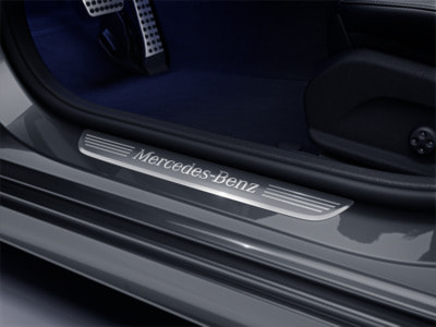 Накладки на пороги для Mercedes Накладки на пороги для Mercedes