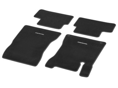      Mercedes GLA class H247 ()