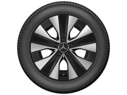     Mercedes V class V447    245/55 R17