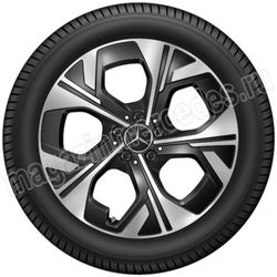 ������ � ����� ��� Mercedes GLB class X247 � ������ ��������� 235/50 R19