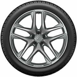     R21 GLE V167 Pirelli Scorpion Winter MO1