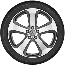     R19 GLC 253 Pirelli Skorpion Winter MOE Run Flat