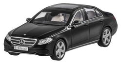   Mercedes E-Class Saloon (W213), Avantgarde