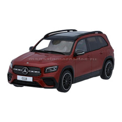   Mercedes GLB (X247), Designo Patagonia Red